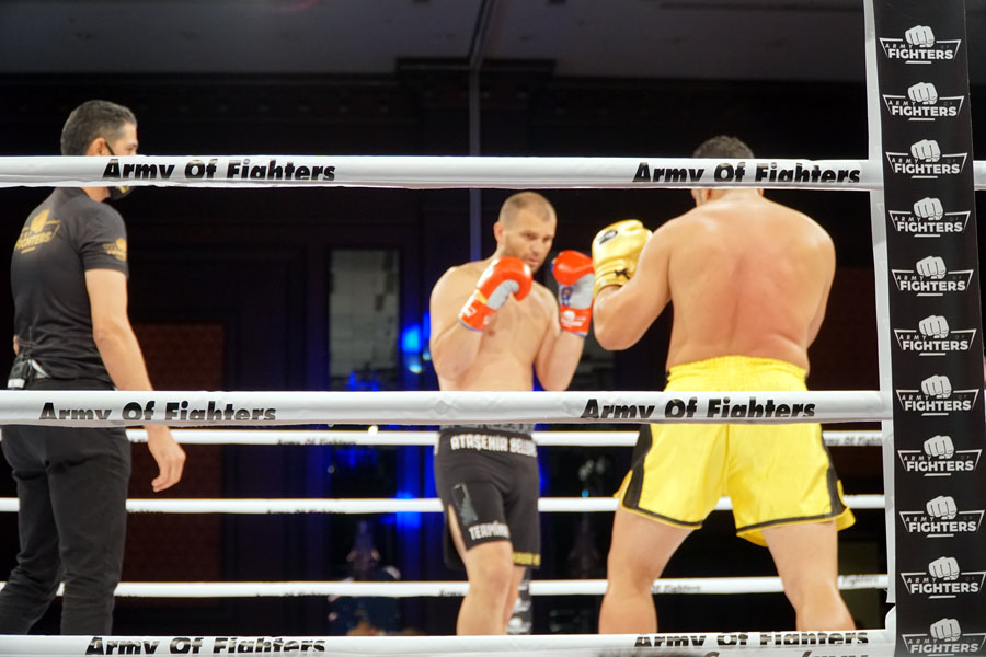 030-army_of_fighters_1