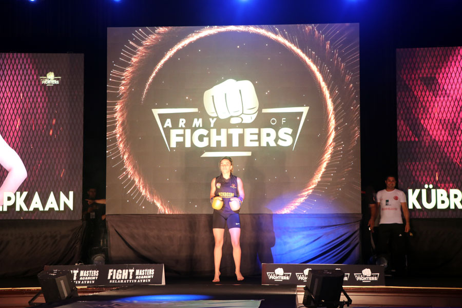 048-army_of_fighters_1